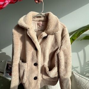 Philosophy Women's Cream Faux Fur Jacket